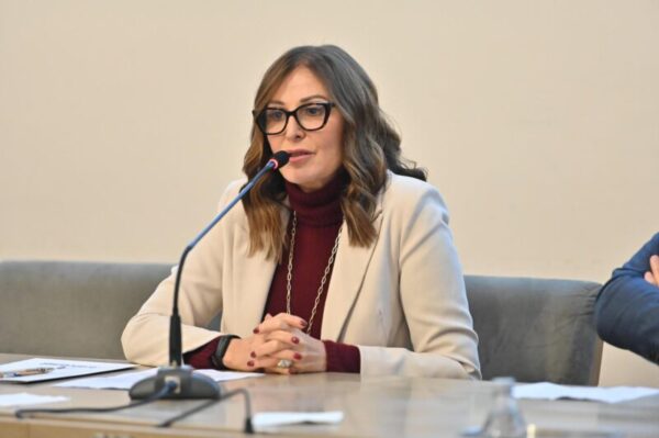 Il ministro Santanchè: bene le previsioni di Natale, ma c’è ancora tanto da lavorare