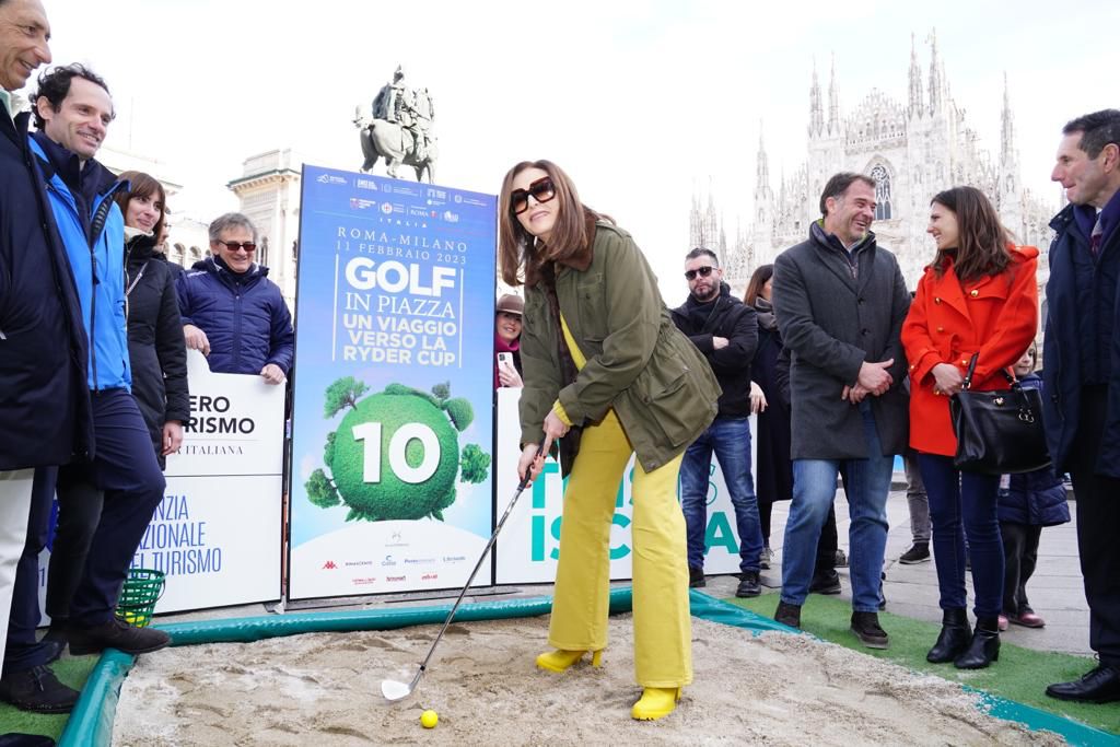 “C’è un’Italia che va in buca”, il Golf in Piazza raccontato da “Golf & Turismo”