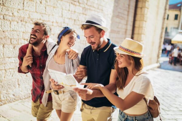 Turismo, Santanchè: crescita turisti stranieri conferma centralità del comparto. Lavoriamo affinché un turismo di qualità e sostenibile sia il primo contributore del PIL