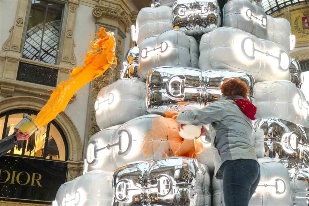 Ddl eco-vandali, Santanchè: “ottima notizia per il turismo italiano”