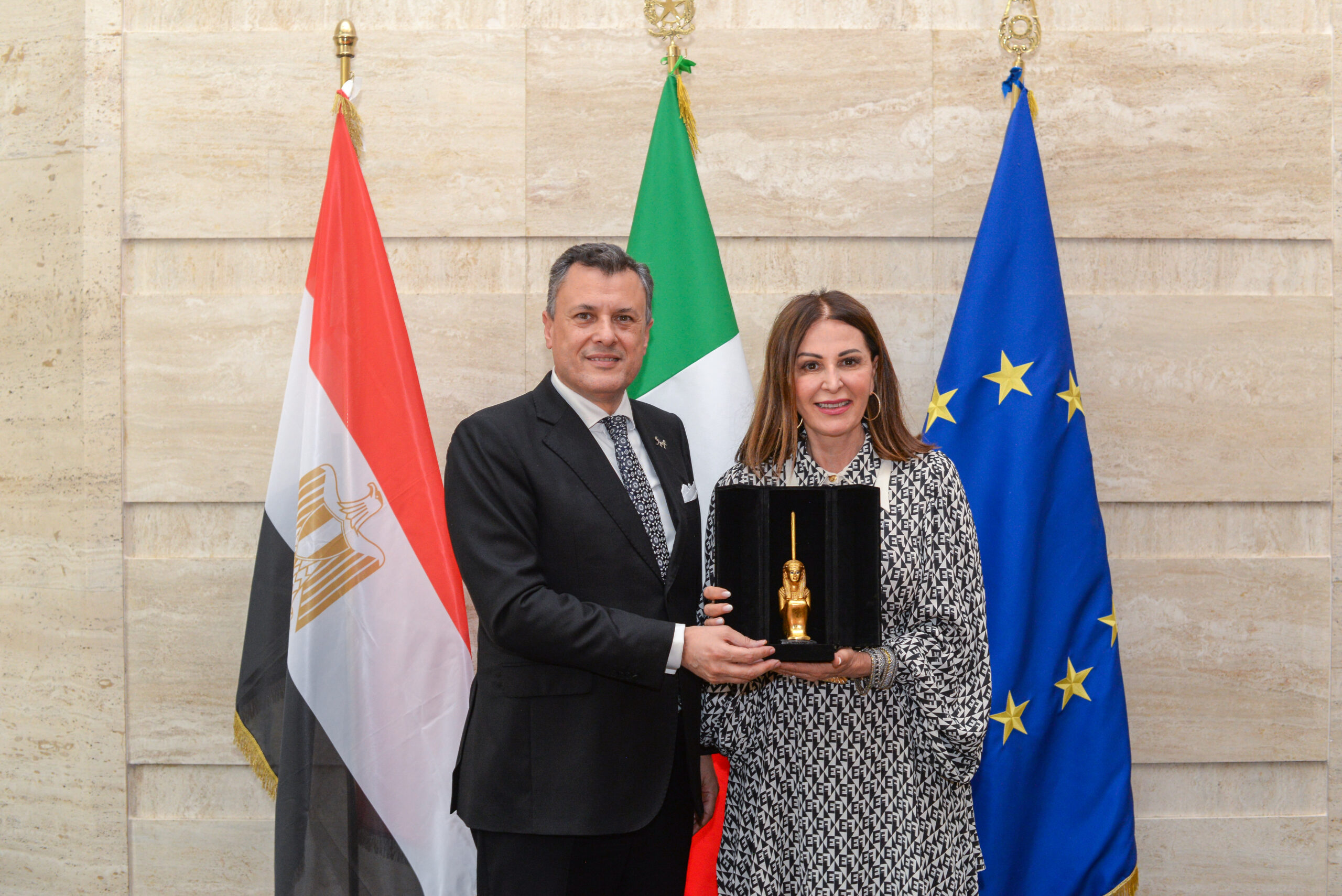 Santanchè, con il Piano Mattei sosteniamo centralità del turismo “Consolidare la collaborazione bilaterale italo-egiziana” – ANSA 17 marzo 2024