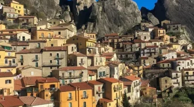 Tg1 ore 13:30 del 17 giugno 2024 – Dati Enit ed intervento del ministro Daniela Santanchè