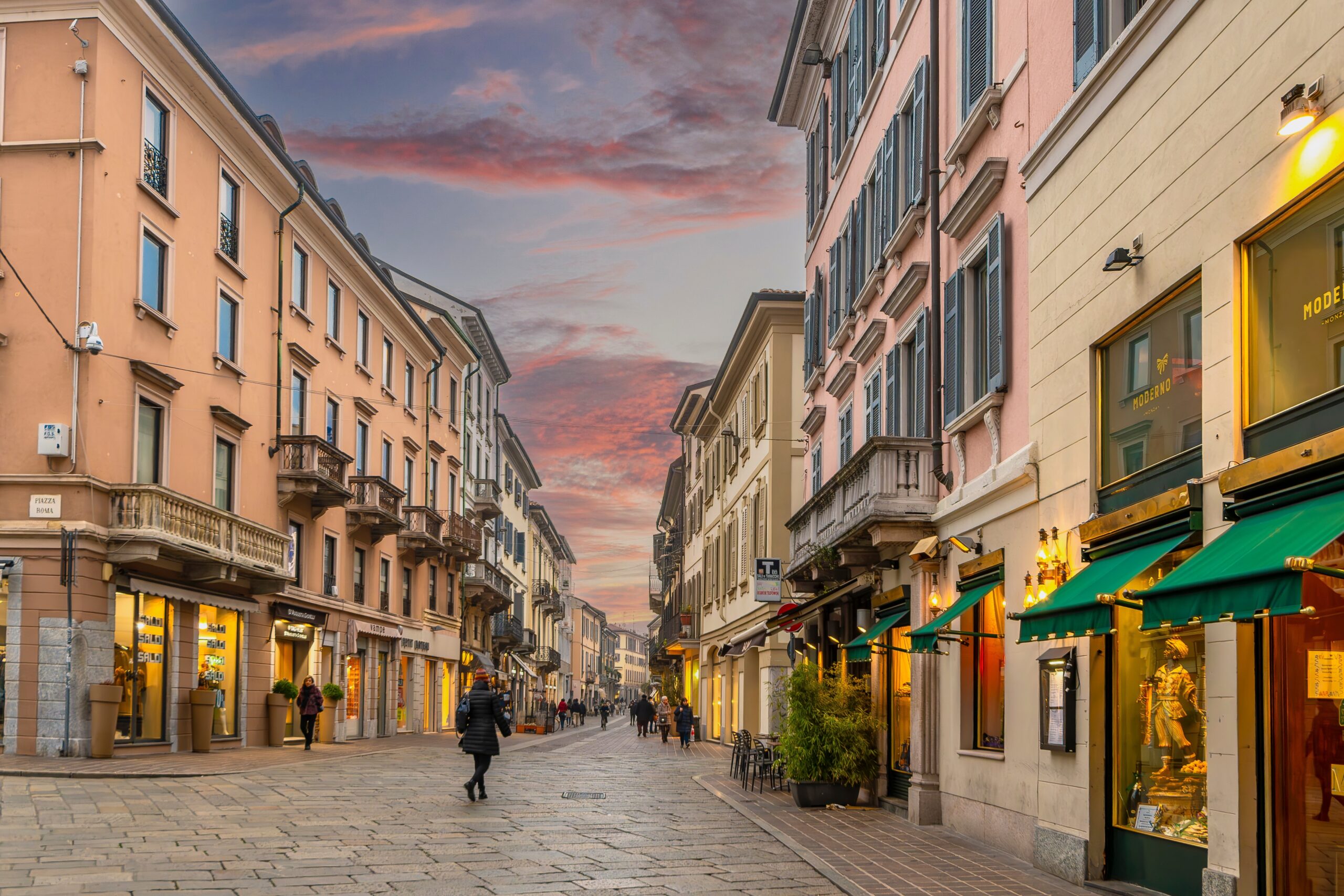 Tax free shopping, bilancio dei primi 7 mesi di applicazione del nuovo regime. Santanchè: “riduzione soglia innalza competitività e decentralizza i flussi”