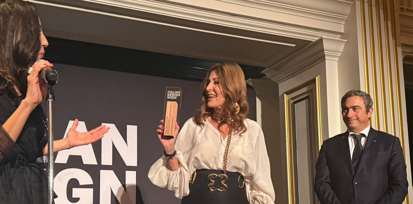 Turismo: Santanchè all’Italian Design Week di Washington riceve il premio Tourism Champion: “il Made in Italy è un vantaggio competitivo che genera 14 miliardi di valore economico”