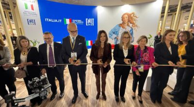 Turismo, Italia regina del Regno Unito. Santanchè inaugura Padiglione ENIT a WTM Londra 2025