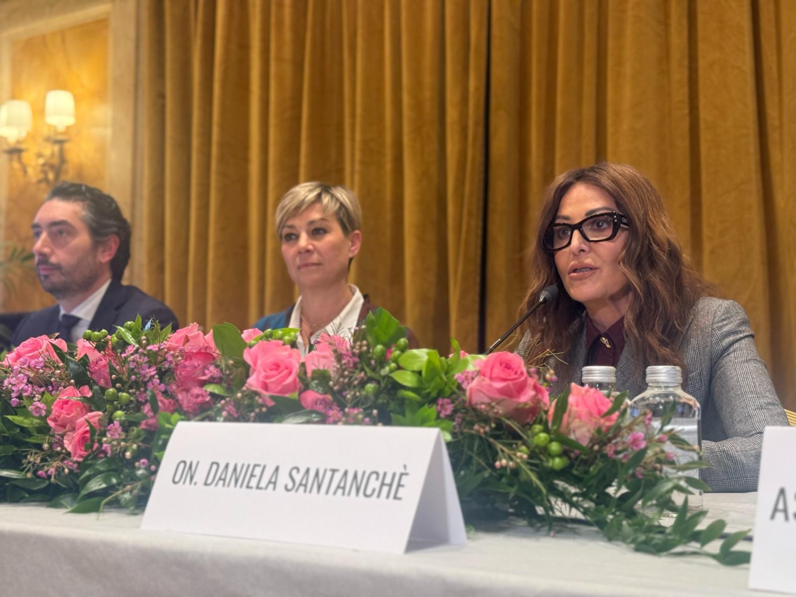 Turismo, Italia regina dei matrimoni stranieri: +9,8% in un anno,  una coppia su due punta sul wedding planner